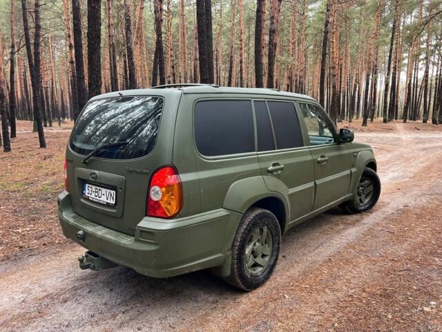 Зеленый Хендай Терракан, объемом двигателя 3 л и пробегом 229 тыс. км за 4200 $, фото 2 на Automoto.ua