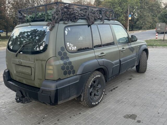 Зеленый Хендай Терракан, объемом двигателя 2.9 л и пробегом 320 тыс. км за 5300 $, фото 7 на Automoto.ua