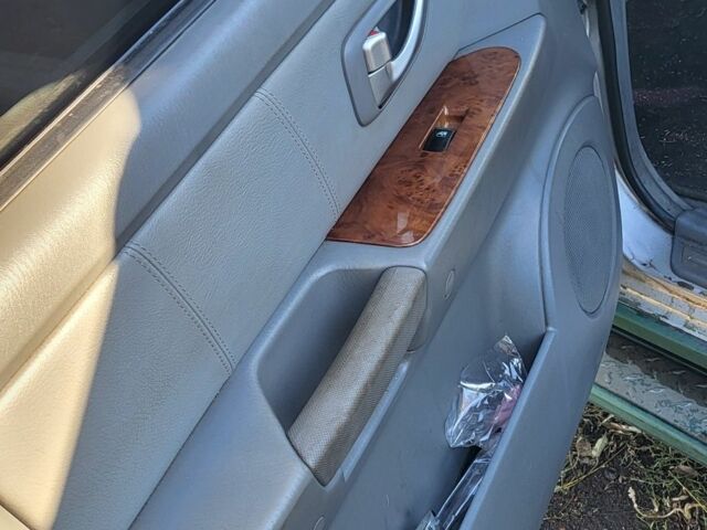 Зеленый Хендай Терракан, объемом двигателя 3 л и пробегом 212 тыс. км за 2500 $, фото 5 на Automoto.ua