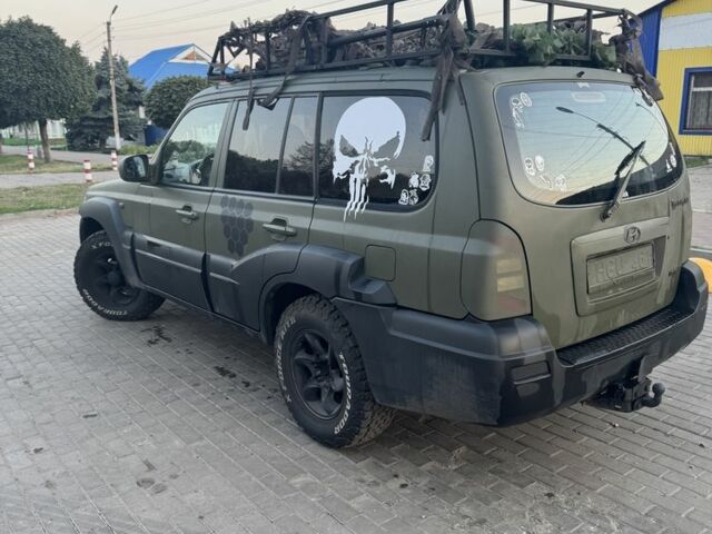 Зеленый Хендай Терракан, объемом двигателя 2.9 л и пробегом 320 тыс. км за 5300 $, фото 5 на Automoto.ua