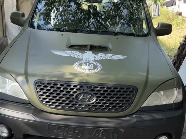 Зеленый Хендай Терракан, объемом двигателя 2.9 л и пробегом 320 тыс. км за 5300 $, фото 4 на Automoto.ua