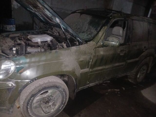 Хендай Терракан 2005 в Сумах на Automoto.ua Зеленый Хендай Терракан, объемом двигателя 0 л и пробегом 320 тыс. км за 1500 $, фото 3 на Automoto.ua