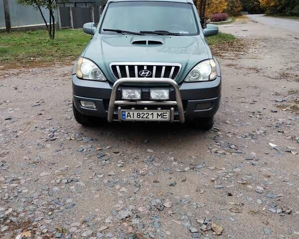 Хендай Терракан 2006 у Боярка на Automoto.ua Зелений Хендай Терракан, об'ємом двигуна 2.9 л та пробігом 256 тис. км за 8500 $, фото 1 на Automoto.ua