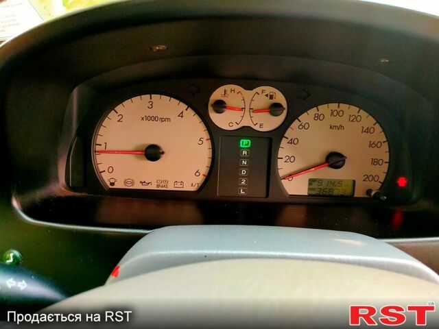 Хендай Терракан 2006 в Кривом Роге на Automoto.ua Зеленый Хендай Терракан, объемом двигателя 2.9 л и пробегом 200 тыс. км за 5800 $, фото 4 на Automoto.ua