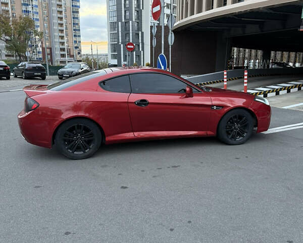 Красный Хендай Тибурон, объемом двигателя 1.98 л и пробегом 240 тыс. км за 5800 $, фото 3 на Automoto.ua