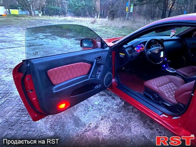 Хендай Тибурон, объемом двигателя 2 л и пробегом 190 тыс. км за 6400 $, фото 5 на Automoto.ua