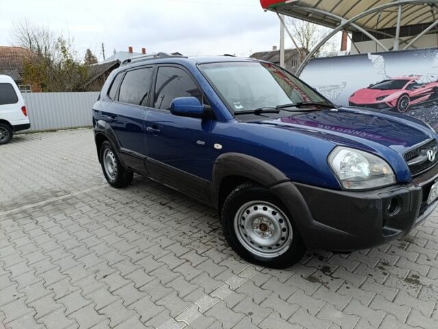 Синій Хендай Тібурон, об'ємом двигуна 2 л та пробігом 300 тис. км за 6700 $, фото 1 на Automoto.ua