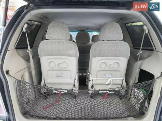 Чорний Хендай Траджет, об'ємом двигуна 2 л та пробігом 217 тис. км за 4600 $, фото 12 на Automoto.ua