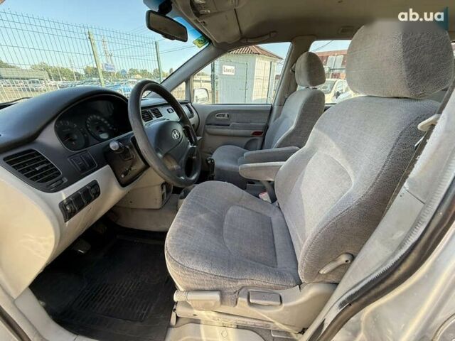 Хендай Траджет, об'ємом двигуна 2 л та пробігом 308 тис. км за 3990 $, фото 7 на Automoto.ua