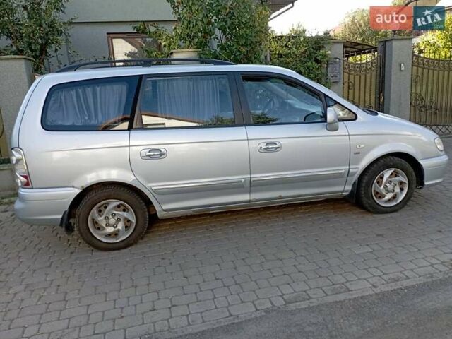 Серый Хендай Траджет, объемом двигателя 0 л и пробегом 290 тыс. км за 4600 $, фото 8 на Automoto.ua