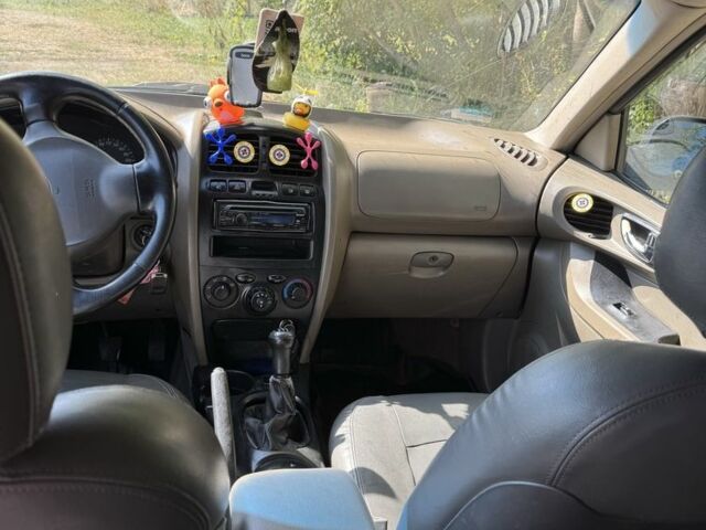 Синій Хендай Траджет, об'ємом двигуна 0 л та пробігом 3 тис. км за 2500 $, фото 4 на Automoto.ua