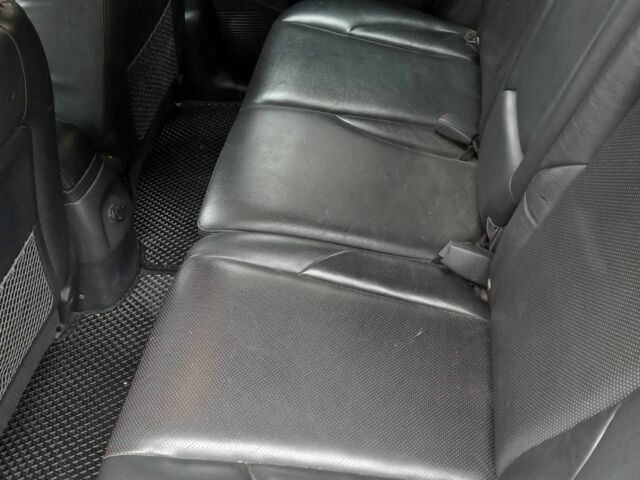 Белый Хендай Туксон, объемом двигателя 2 л и пробегом 177 тыс. км за 8800 $, фото 4 на Automoto.ua