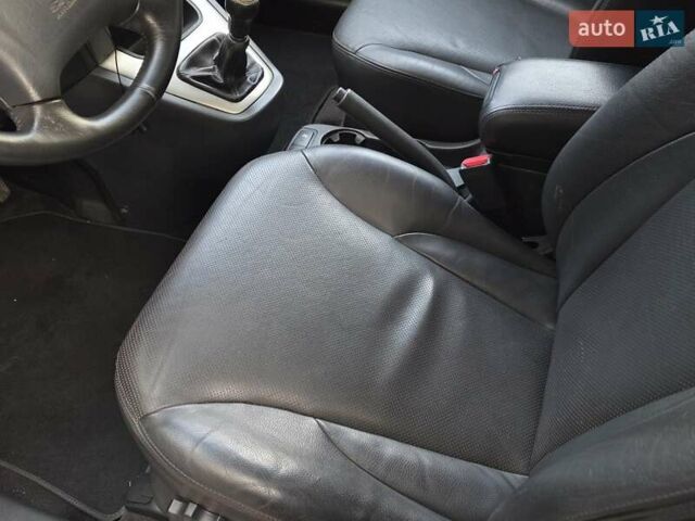 Хендай Туксон 2009 в Тернополе на Automoto.ua Белый Хендай Туксон, объемом двигателя 2 л и пробегом 212 тыс. км за 7350 $, фото 21 на Automoto.ua