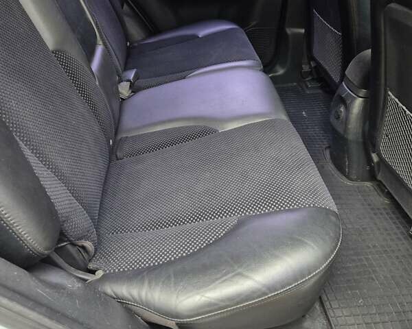 Белый Хендай Туксон, объемом двигателя 1.98 л и пробегом 175 тыс. км за 10500 $, фото 15 на Automoto.ua