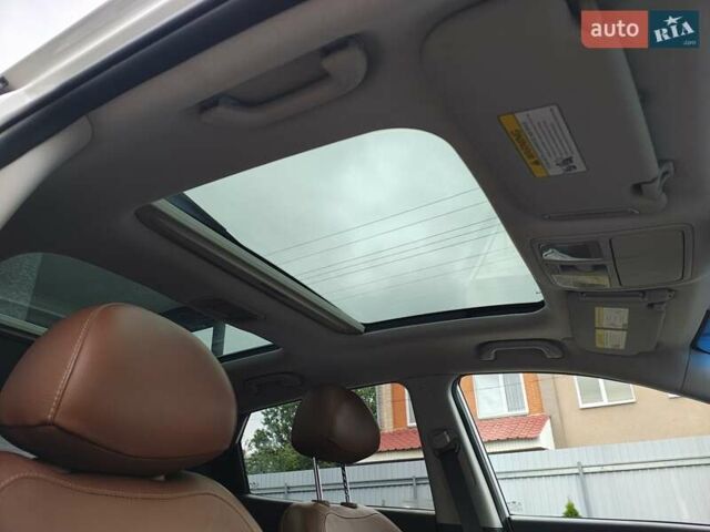 Білий Хендай Туксон, об'ємом двигуна 2.36 л та пробігом 152 тис. км за 9800 $, фото 10 на Automoto.ua