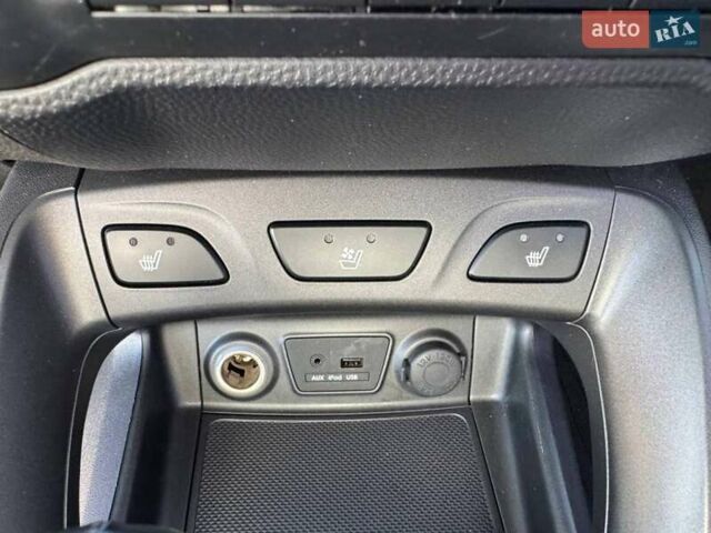 Белый Хендай Туксон, объемом двигателя 2 л и пробегом 156 тыс. км за 16400 $, фото 11 на Automoto.ua