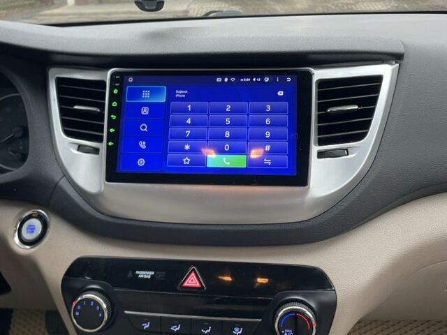 Белый Хендай Туксон, объемом двигателя 1.6 л и пробегом 156 тыс. км за 16000 $, фото 14 на Automoto.ua