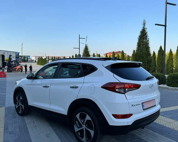 Білий Хендай Туксон, об'ємом двигуна 2 л та пробігом 169 тис. км за 16950 $, фото 53 на Automoto.ua