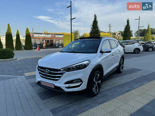 Білий Хендай Туксон, об'ємом двигуна 2 л та пробігом 169 тис. км за 16950 $, фото 1 на Automoto.ua