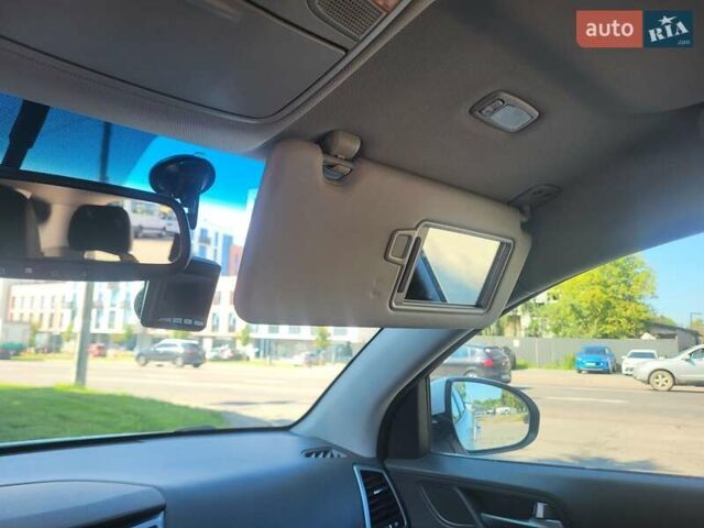 Білий Хендай Туксон, об'ємом двигуна 2 л та пробігом 185 тис. км за 13700 $, фото 11 на Automoto.ua