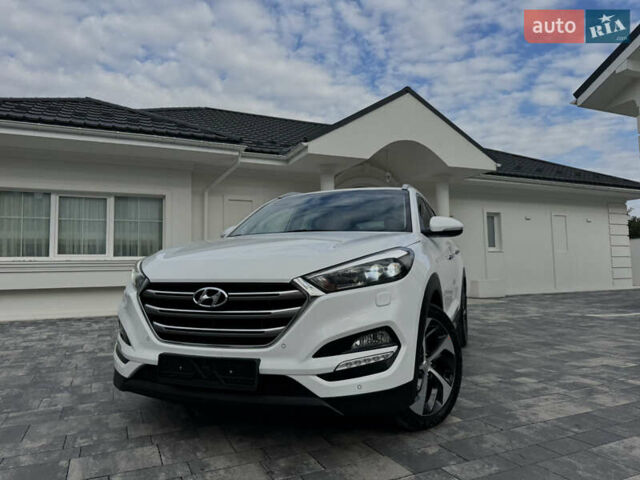 Хендай Туксон 2016 в Ивано-Франковске на Automoto.ua Белый Хендай Туксон, объемом двигателя 2 л и пробегом 95 тыс. км за 22850 $, фото 19 на Automoto.ua