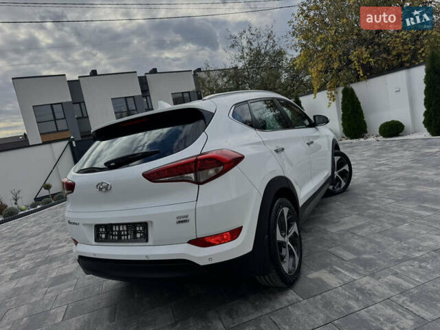 Хендай Туксон 2016 в Ивано-Франковске на Automoto.ua Белый Хендай Туксон, объемом двигателя 2 л и пробегом 95 тыс. км за 22850 $, фото 23 на Automoto.ua