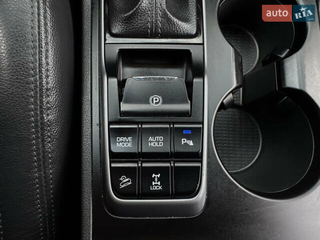 Хендай Туксон 2016 в Ивано-Франковске на Automoto.ua Белый Хендай Туксон, объемом двигателя 2 л и пробегом 95 тыс. км за 22850 $, фото 68 на Automoto.ua