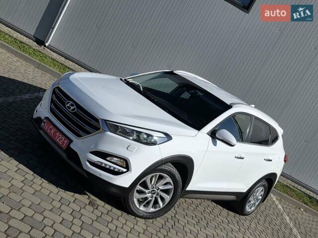 Хендай Туксон 2016 в Ивано-Франковске на Automoto.ua Белый Хендай Туксон, объемом двигателя 2 л и пробегом 148 тыс. км за 18950 $, фото 7 на Automoto.ua