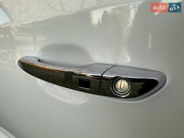 Білий Хендай Туксон, об'ємом двигуна 2 л та пробігом 148 тис. км за 22500 $, фото 44 на Automoto.ua