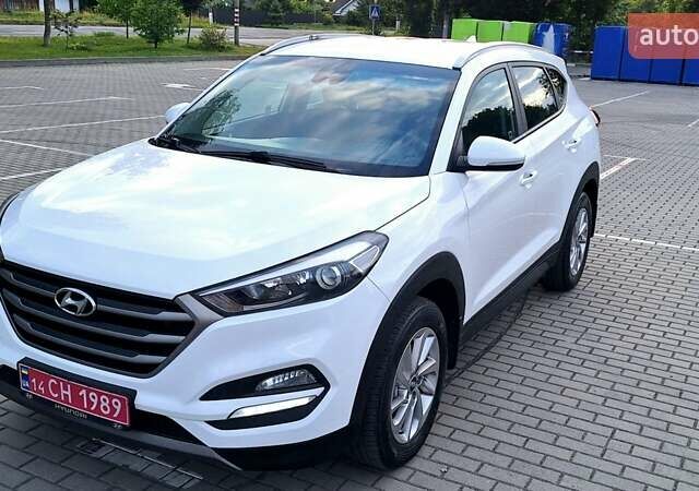 Хендай Туксон 2016 в Коломые на Automoto.ua Белый Хендай Туксон, объемом двигателя 2 л и пробегом 221 тыс. км за 16300 $, фото 18 на Automoto.ua