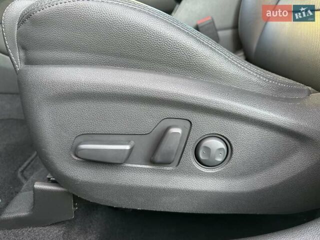 Білий Хендай Туксон, об'ємом двигуна 2 л та пробігом 148 тис. км за 22500 $, фото 39 на Automoto.ua