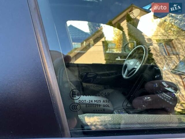 Білий Хендай Туксон, об'ємом двигуна 2 л та пробігом 148 тис. км за 22500 $, фото 61 на Automoto.ua