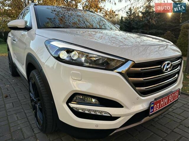 Білий Хендай Туксон, об'ємом двигуна 2 л та пробігом 148 тис. км за 22500 $, фото 79 на Automoto.ua