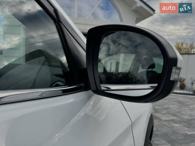 Хендай Туксон 2016 в Ивано-Франковске на Automoto.ua Белый Хендай Туксон, объемом двигателя 2 л и пробегом 95 тыс. км за 22850 $, фото 14 на Automoto.ua