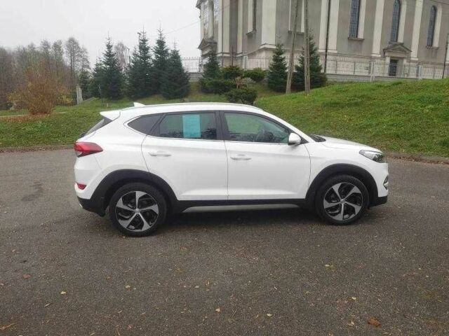 Білий Хендай Туксон, об'ємом двигуна 1.6 л та пробігом 85 тис. км за 10600 $, фото 2 на Automoto.ua