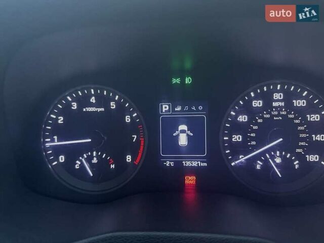 Білий Хендай Туксон, об'ємом двигуна 1.98 л та пробігом 135 тис. км за 15800 $, фото 17 на Automoto.ua