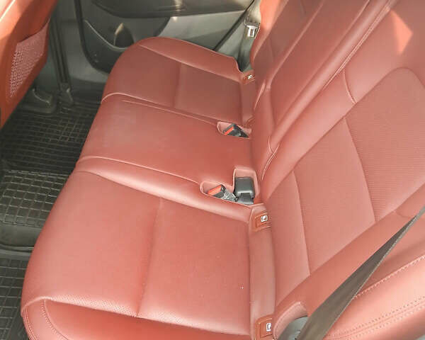 Белый Хендай Туксон, объемом двигателя 2 л и пробегом 68 тыс. км за 27000 $, фото 9 на Automoto.ua