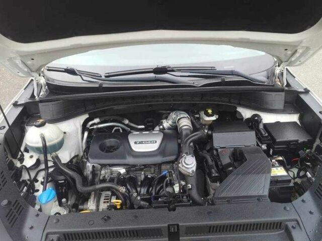 Білий Хендай Туксон, об'ємом двигуна 1.6 л та пробігом 85 тис. км за 10600 $, фото 10 на Automoto.ua