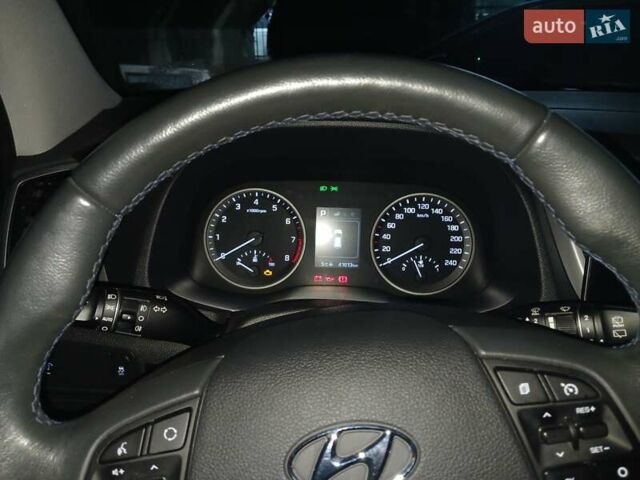 Белый Хендай Туксон, объемом двигателя 2 л и пробегом 41 тыс. км за 18300 $, фото 4 на Automoto.ua