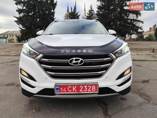 Белый Хендай Туксон, объемом двигателя 2 л и пробегом 217 тыс. км за 18300 $, фото 47 на Automoto.ua