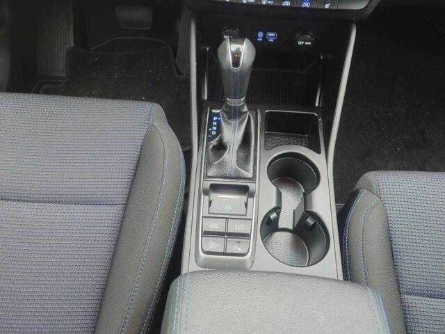 Білий Хендай Туксон, об'ємом двигуна 1.6 л та пробігом 85 тис. км за 10600 $, фото 11 на Automoto.ua