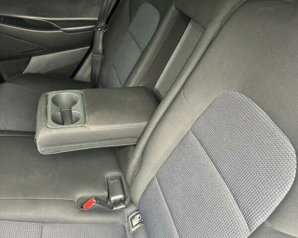 Белый Хендай Туксон, объемом двигателя 1.7 л и пробегом 149 тыс. км за 18200 $, фото 24 на Automoto.ua