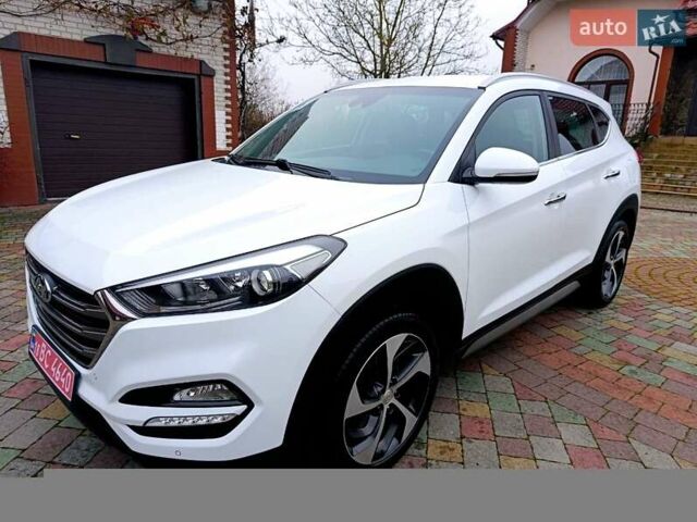 Білий Хендай Туксон, об'ємом двигуна 2 л та пробігом 169 тис. км за 19999 $, фото 98 на Automoto.ua