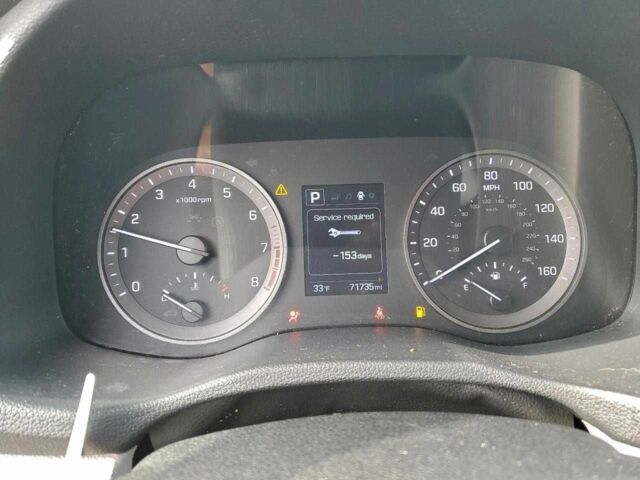 Белый Хендай Туксон, объемом двигателя 1.6 л и пробегом 120 тыс. км за 2800 $, фото 8 на Automoto.ua