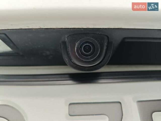 Белый Хендай Туксон, объемом двигателя 2.36 л и пробегом 75 тыс. км за 16700 $, фото 29 на Automoto.ua