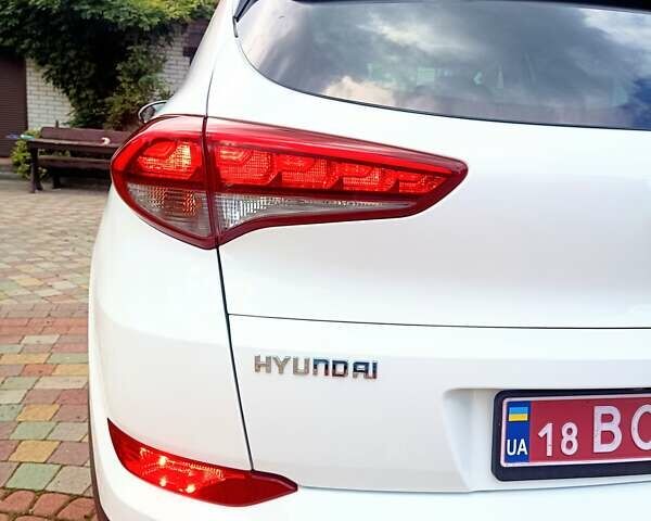 Хендай Туксон 2018 в Львове на Automoto.ua Белый Хендай Туксон, объемом двигателя 2 л и пробегом 169 тыс. км за 21400 $, фото 11 на Automoto.ua
