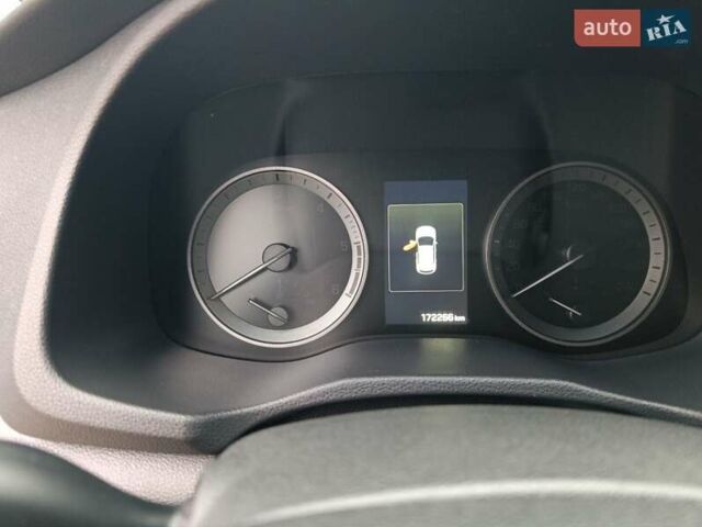 Білий Хендай Туксон, об'ємом двигуна 2 л та пробігом 169 тис. км за 19999 $, фото 51 на Automoto.ua