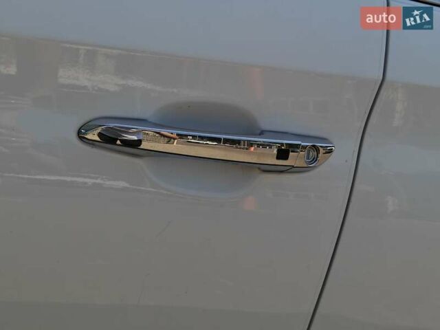 Белый Хендай Туксон, объемом двигателя 2 л и пробегом 99 тыс. км за 20500 $, фото 10 на Automoto.ua