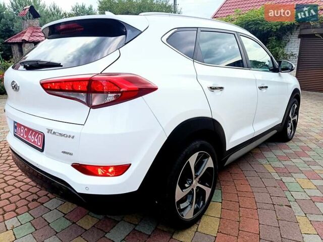 Хендай Туксон 2018 в Львове на Automoto.ua Белый Хендай Туксон, объемом двигателя 2 л и пробегом 169 тыс. км за 21400 $, фото 105 на Automoto.ua