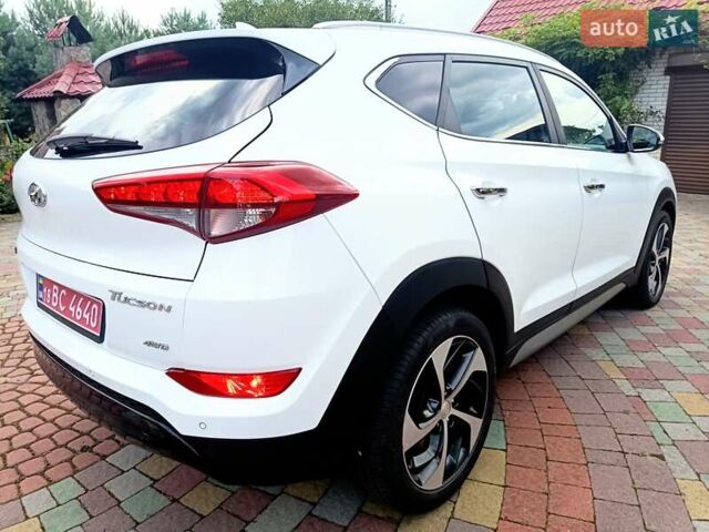 Хендай Туксон 2018 в Львове на Automoto.ua Белый Хендай Туксон, объемом двигателя 2 л и пробегом 169 тыс. км за 21400 $, фото 3 на Automoto.ua